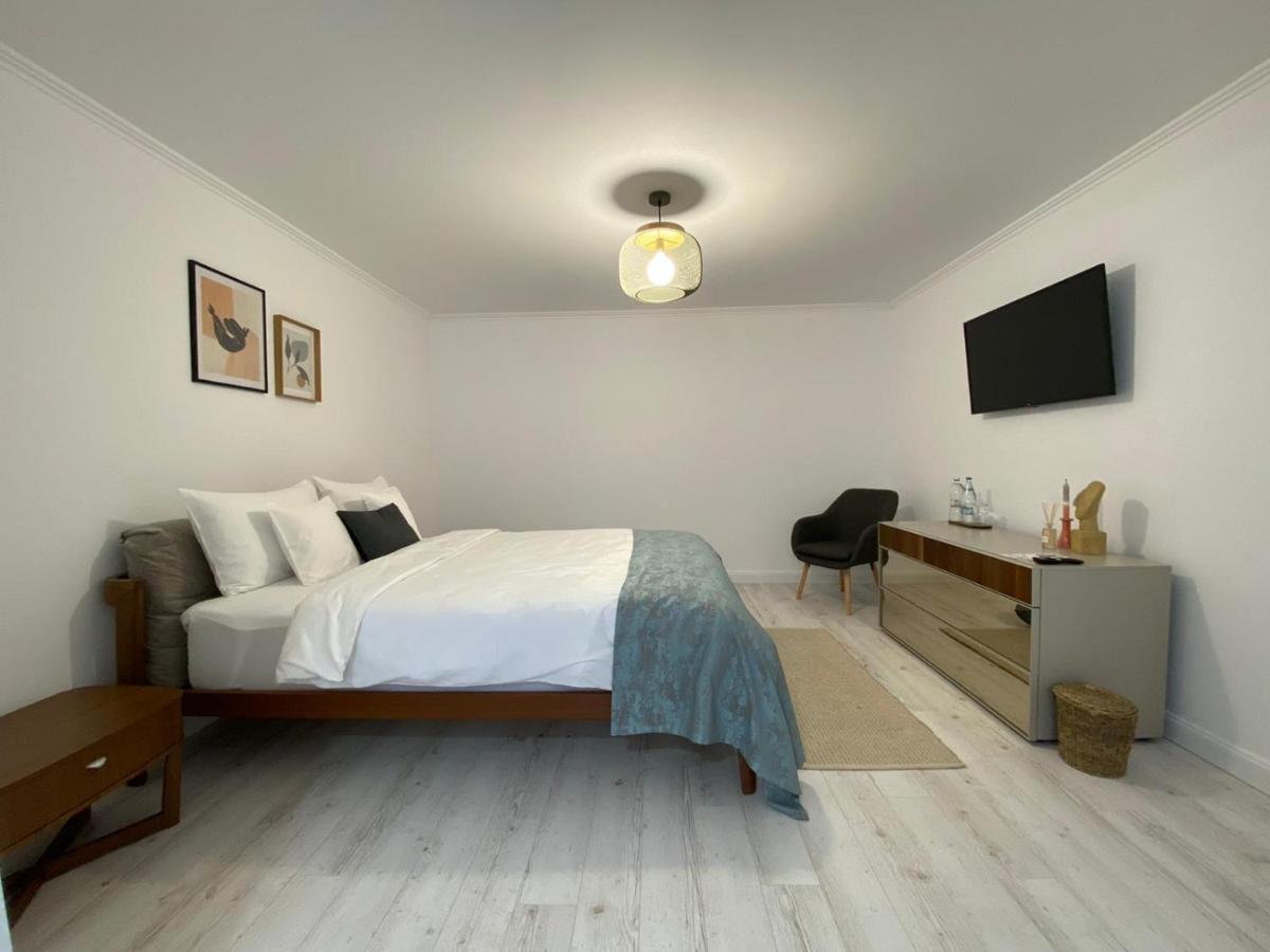 Cosy Apartments & Bistro Pufesti Экстерьер фото