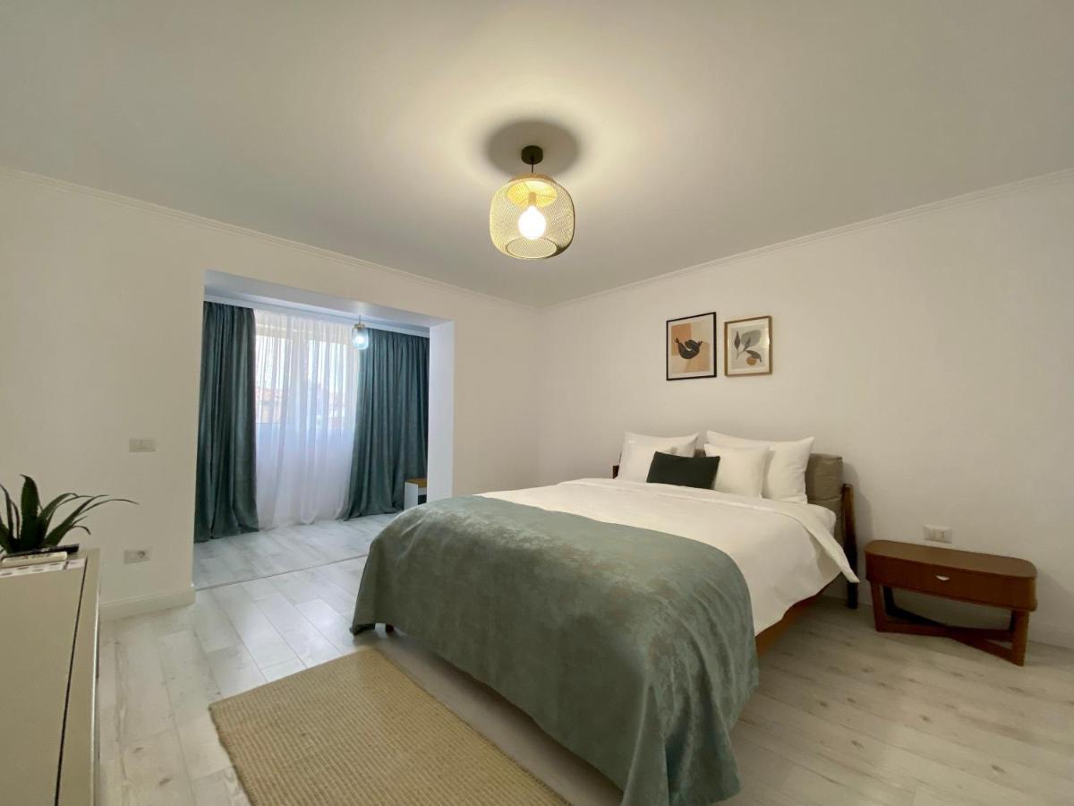 Cosy Apartments & Bistro Pufesti Экстерьер фото