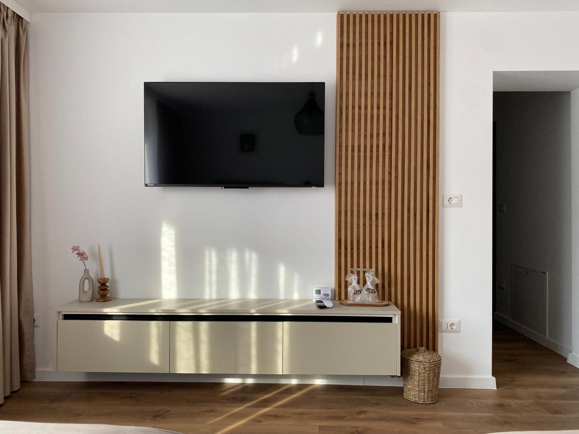 Cosy Apartments & Bistro Pufesti Экстерьер фото